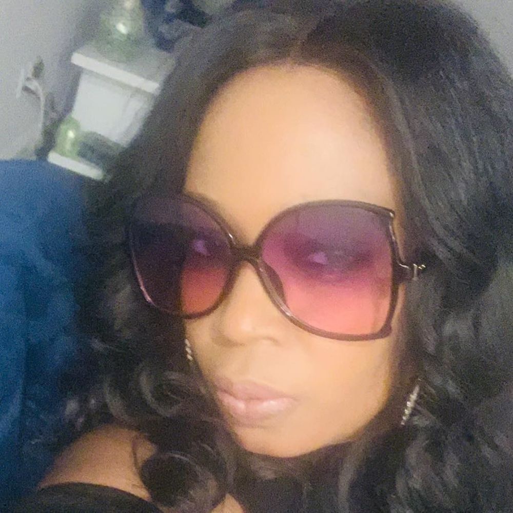 Meet your Posher, Tahira